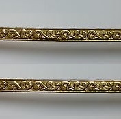 Moldura de latón